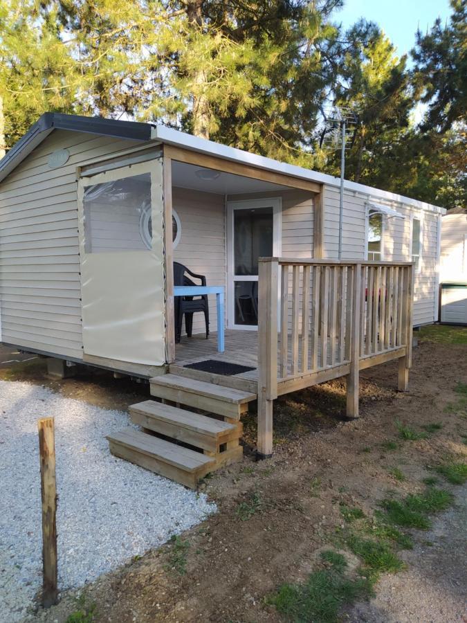 Camping Les Peupliers Hotel Saint-Pere-en-Retz Exterior photo