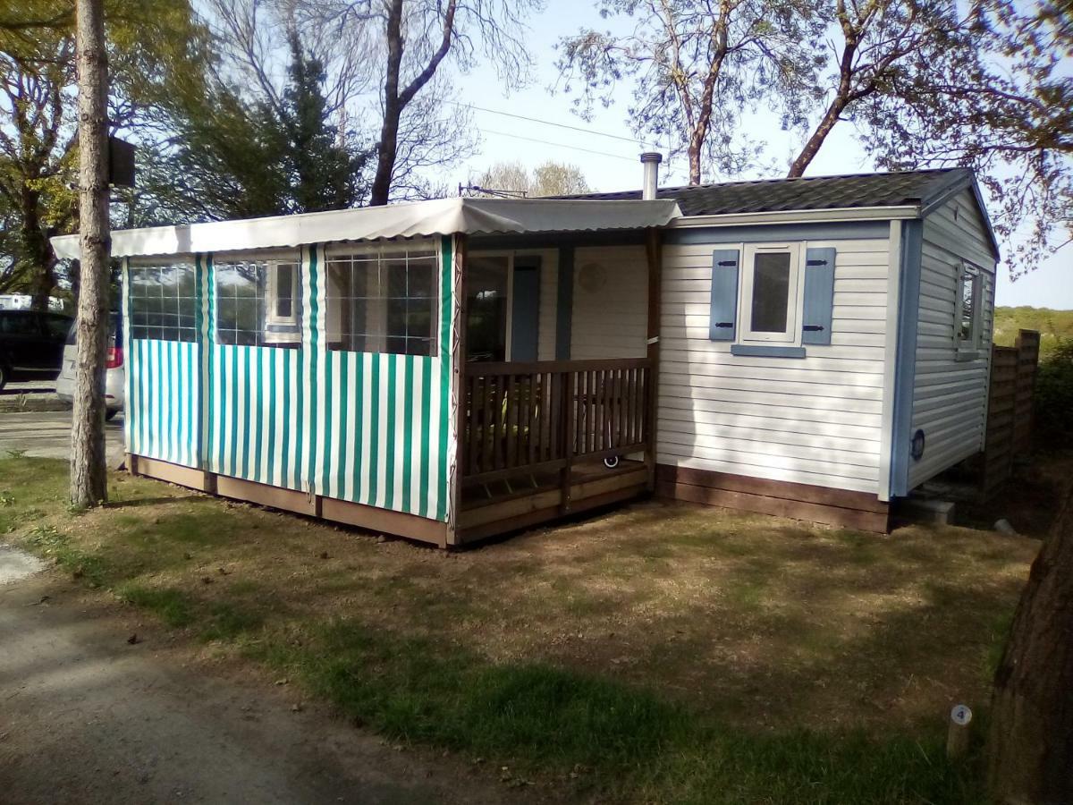 Camping Les Peupliers Hotel Saint-Pere-en-Retz Exterior photo